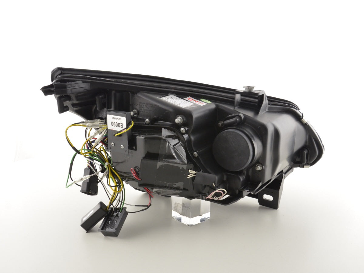 Scheinwerfer Set Xenon Angel Eyes CCFL BMW 5er E60/E61 05-08 schwarz für Rechtslenker Scheinwerfer Set Xenon Angel Eyes CCFL BMW 5er E60/E61 05-08 schwarz für Rechtslenker